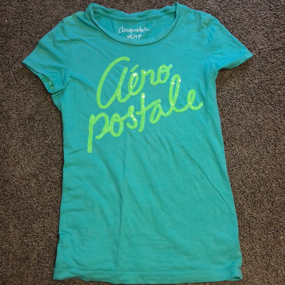 aeropostale t-shirt.